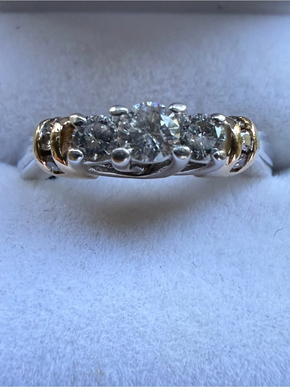 Stunning Vintage 14k Two-Tone Gold 1/2 CTW Natural Diamond Ring size 8.5
